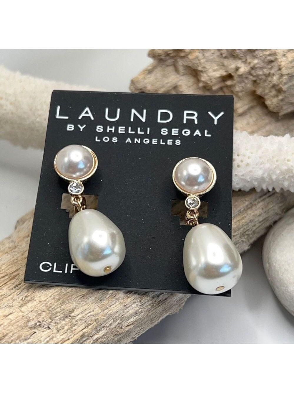 Earrings Laundry by Shelli Segal $18 ea / 3 for $30 Gold & Faux Pearl - Picture 7 of 8